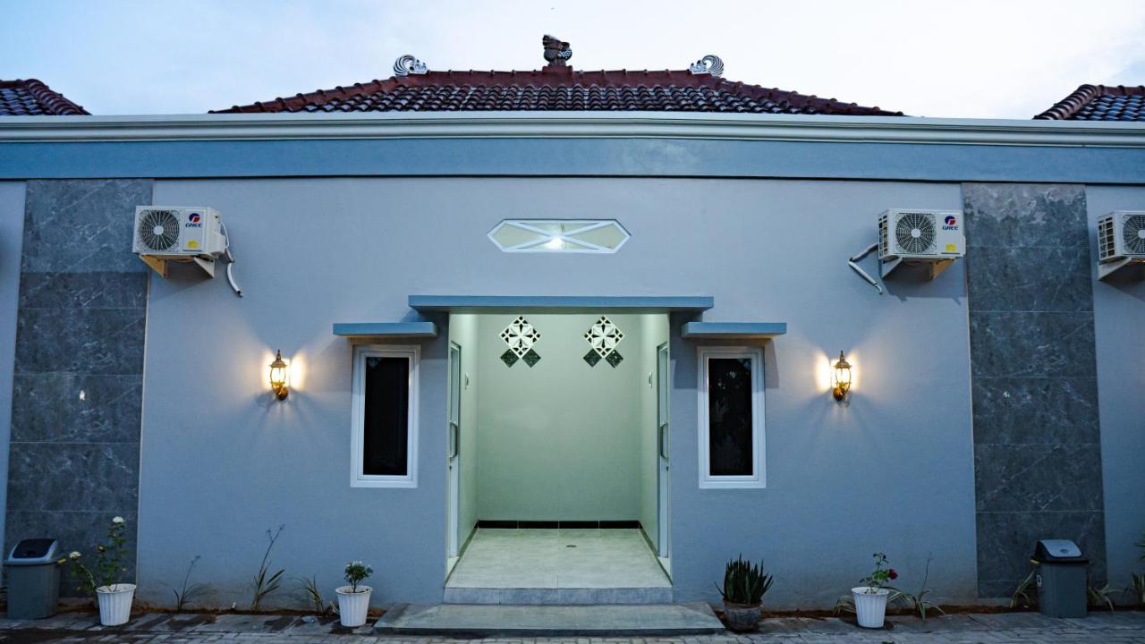 Sitiinggil Guest House Syariah Tegal  Zewnętrze zdjęcie